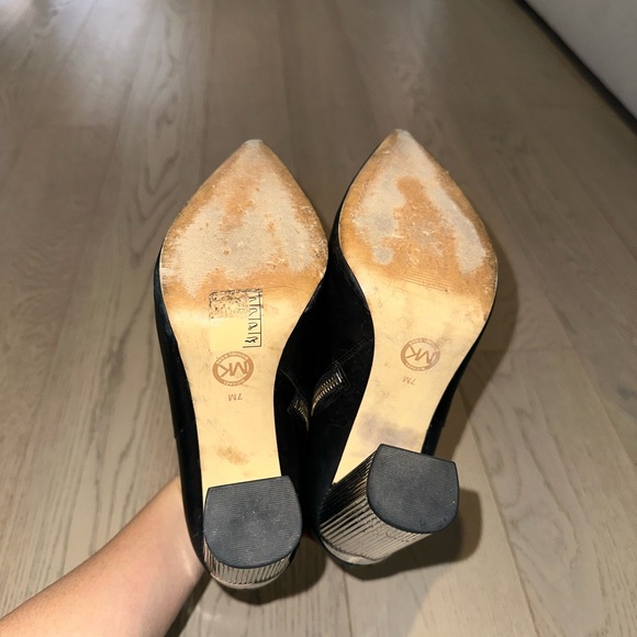 MICHAEL Michael Kors leather boot with silver heel & hardware - Picture 5 of 6